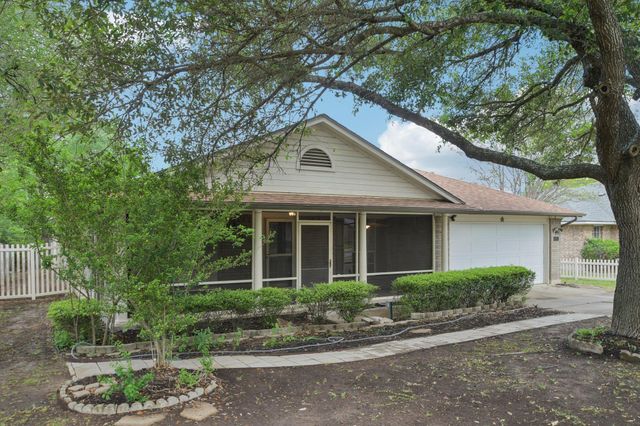 1300 Leah LN, Round Rock, TX 78665