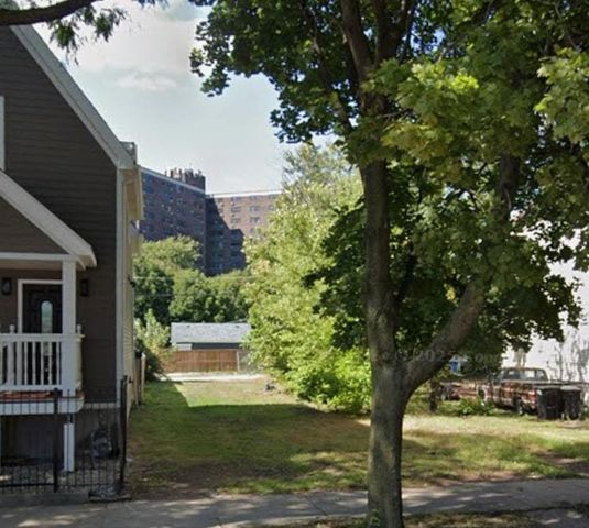 4250 S Wells Street, Chicago, IL 60609