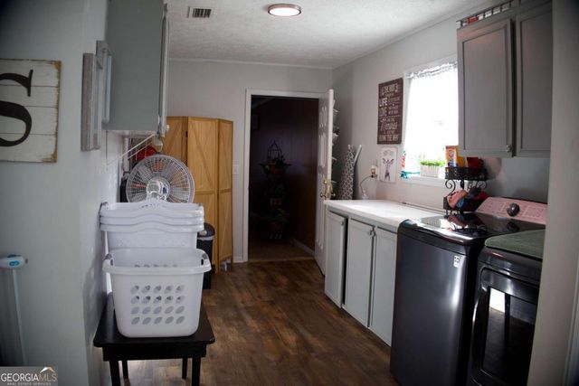 143 Sadie Galbreath Road, Vidalia, GA 30474