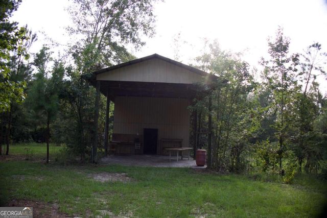 143 Sadie Galbreath Road, Vidalia, GA 30474