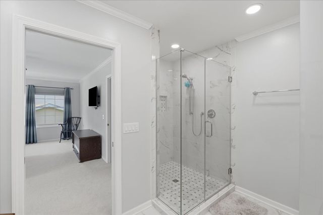 206 Londonderry Court, Mundelein, IL 60060