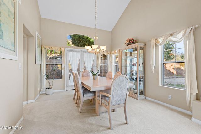 191 Regal Oak Court, Newbury Park, CA 91320