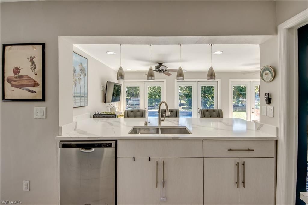 Image 15 of property listing at 4339 PELICAN BLVD, Cape Coral, FL 33914