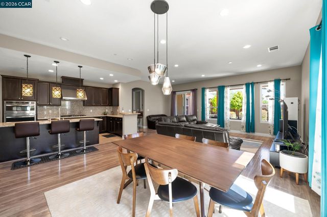 1929 Burgundy Lane, Brentwood, CA 94513