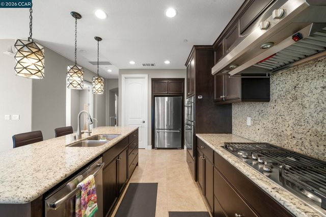 1929 Burgundy Lane, Brentwood, CA 94513