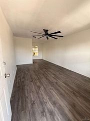 913 W Park Avenue, Pharr, TX 78577