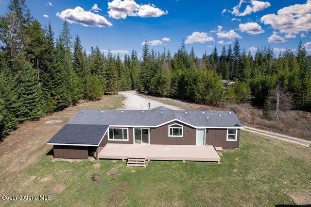 293 Sitting Bull RD, Sandpoint, ID 83864