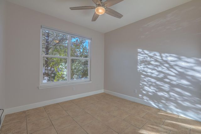 10220 Green River Place NW, Albuquerque, NM 87114