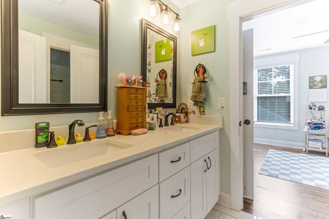20 Bleckley Avenue, Greenville, SC 29607