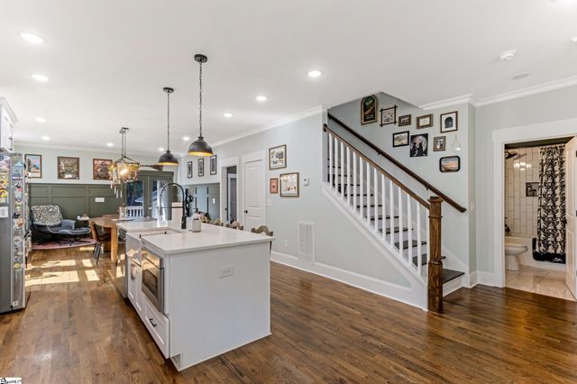 20 Bleckley Avenue, Greenville, SC 29607