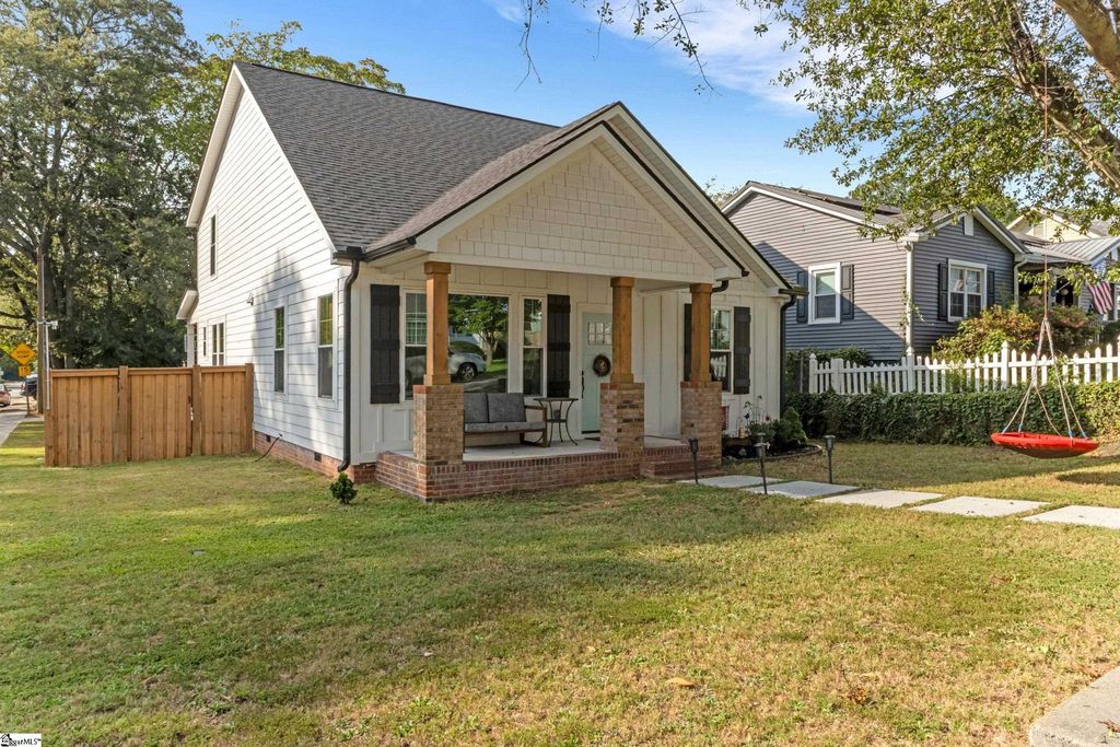 20 Bleckley Avenue, Greenville, SC 29607