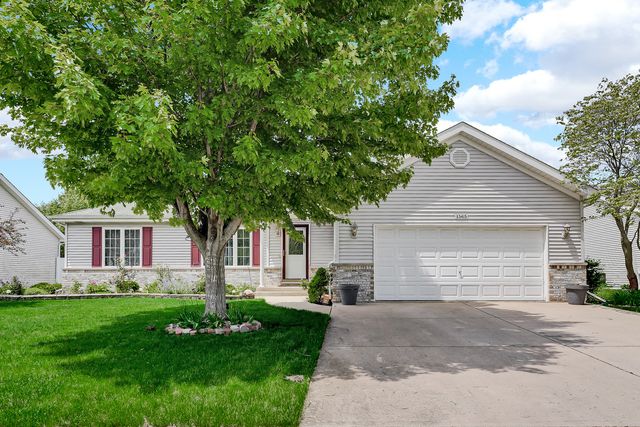 1565 Stefanie Lane, Bourbonnais, IL 60914