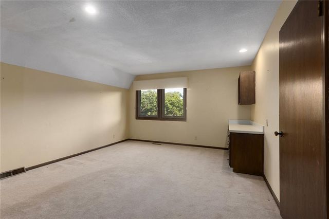 7616 NW Eastside Drive, Weatherby Lake, MO 64152