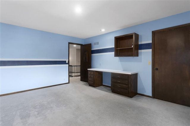 7616 NW Eastside Drive, Weatherby Lake, MO 64152