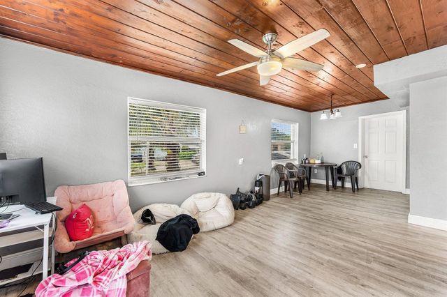 112 W 34th Street, Riviera Beach, FL 33404