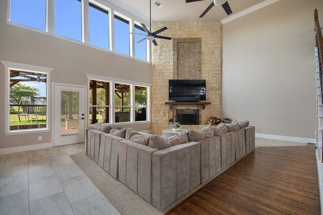 4701 Lake Drive, Celina, TX 75009