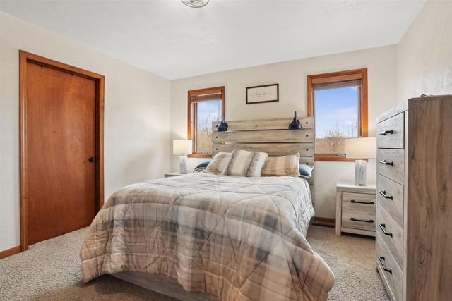 N1786 SWANEE CIRCLE, Greenville, WI 54942