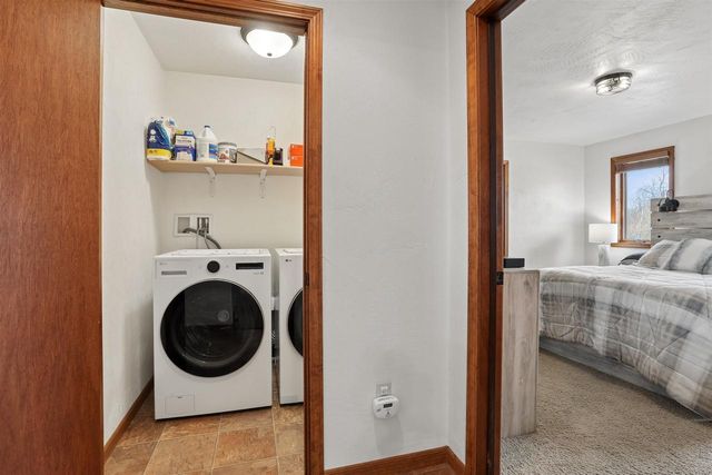 N1786 SWANEE CIRCLE, Greenville, WI 54942