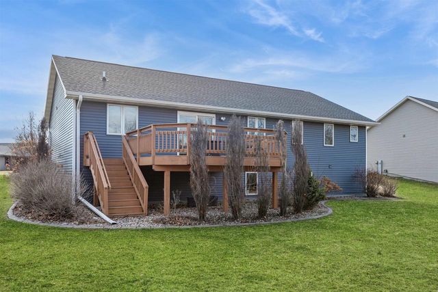 N1786 SWANEE CIRCLE, Greenville, WI 54942