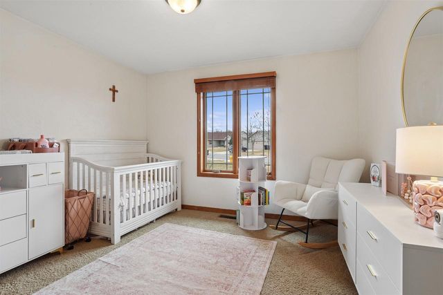 N1786 SWANEE CIRCLE, Greenville, WI 54942