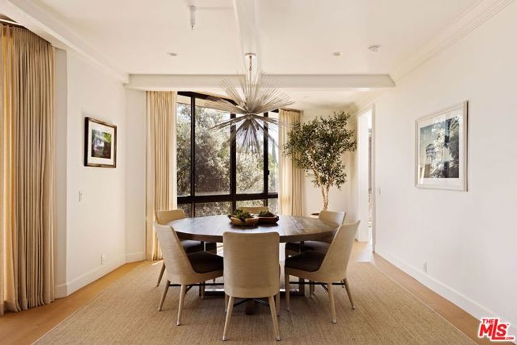 300 N Swall Drive 354, Beverly Hills, CA 90211