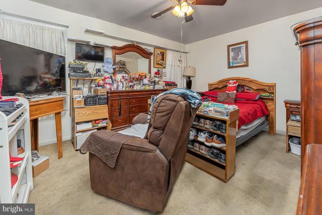 202 E MAIN ST, Penns Grove, NJ 08069