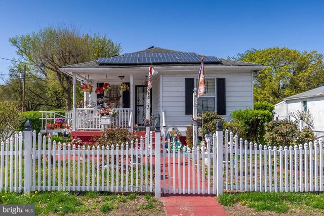 202 E MAIN ST, Penns Grove, NJ 08069