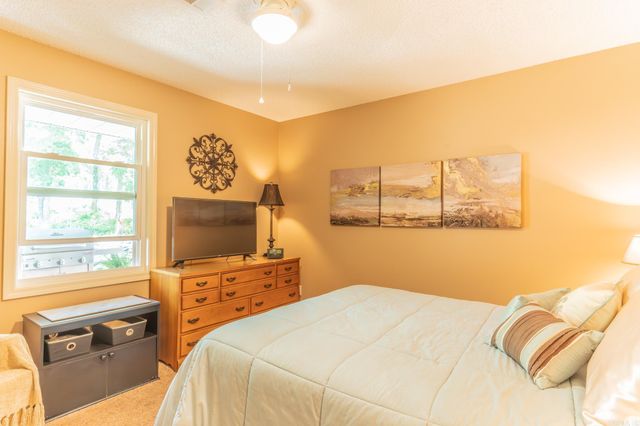 18 Burgos Lane, Hot Springs Village, AR 71909