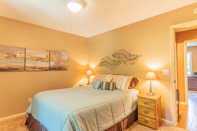 18 Burgos Lane, Hot Springs Village, AR 71909