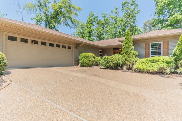 18 Burgos Lane, Hot Springs Village, AR 71909
