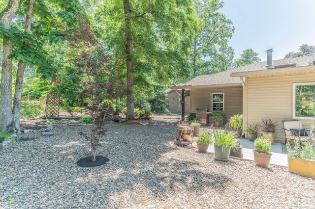 18 Burgos Lane, Hot Springs Village, AR 71909