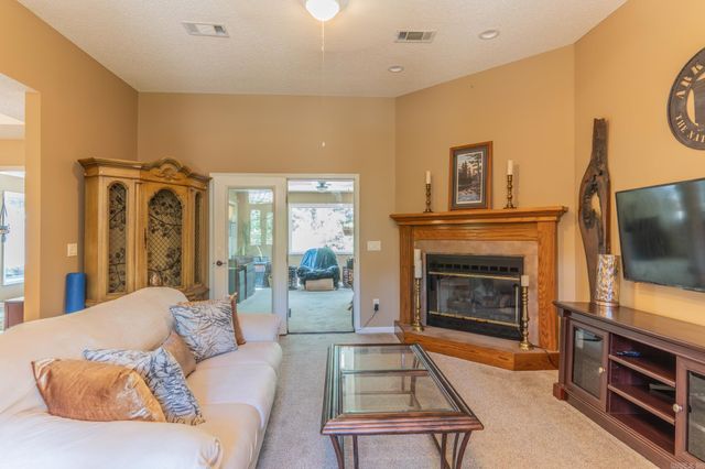 18 Burgos Lane, Hot Springs Village, AR 71909