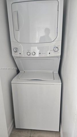 1304 NW 3rd St 0, Fort Lauderdale, FL 33311