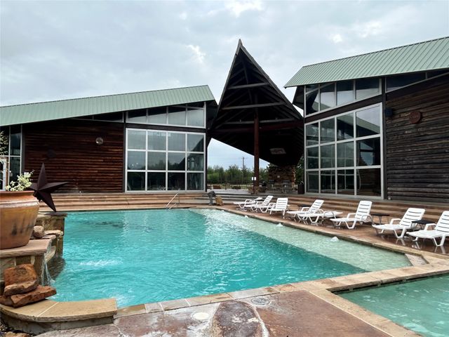691 Glenhollow Drive, Gordon, TX 76453