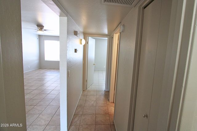 4704 E CABALLERO Street Apt 2, Mesa, AZ 85205