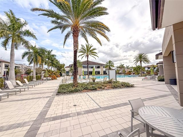 8364 NW 43rd St, Doral, FL 33166