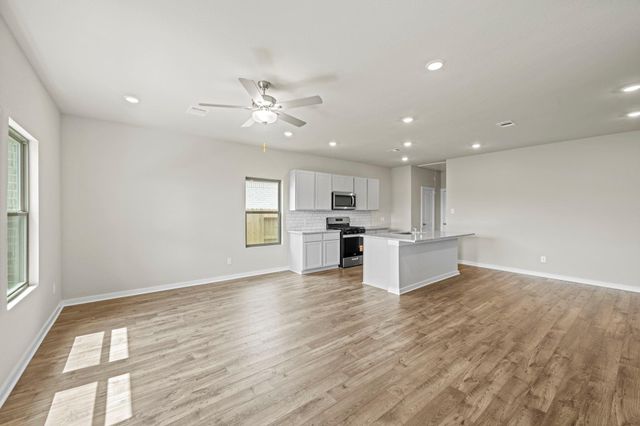3510 Atlas Point Lane, Angleton, TX 77515