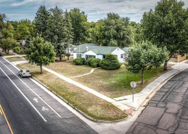 2203 Templeton Gap Road, Colorado Springs, CO 80907