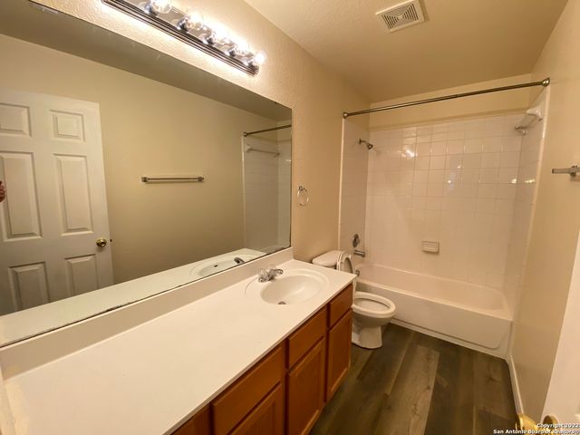 7818 LIBERTY IS, San Antonio, TX 78227