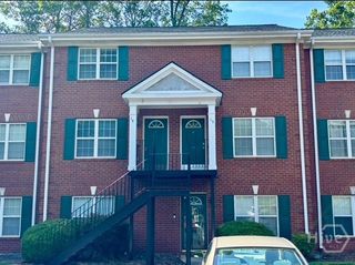 600 Mitchell Bridge Road 15, Athens, GA 30606