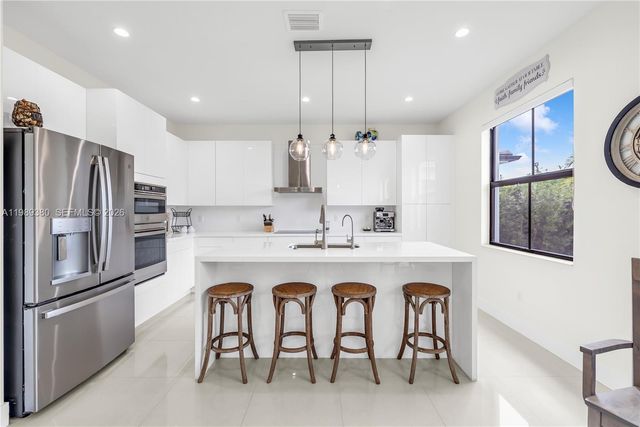 14606 SW 22nd Ter, Miami, FL 33175