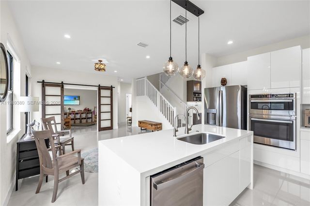 14606 SW 22nd Ter, Miami, FL 33175