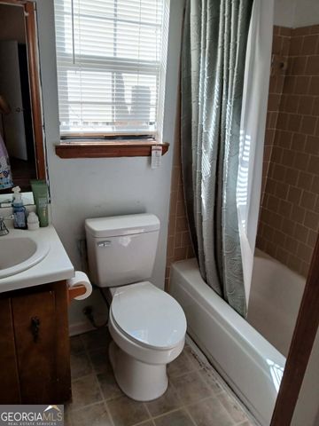 243 Garden Circle, Hinesville, GA 31313