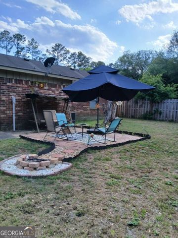243 Garden Circle, Hinesville, GA 31313