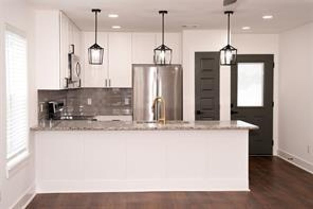 2227 Spyglass Dr, Navasota, TX 77868