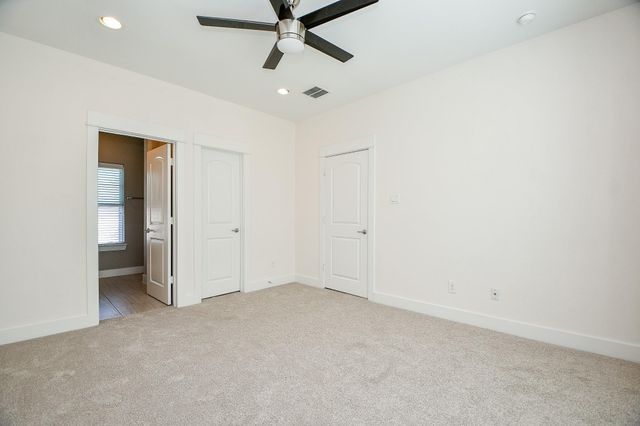 955 W 24th Street D, Houston, TX 77008