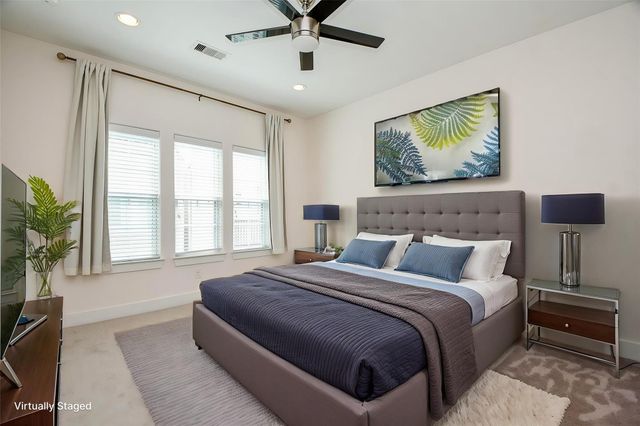 955 W 24th Street D, Houston, TX 77008