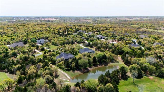 6517 Mystic Valley Drive, Edmond, OK 73034