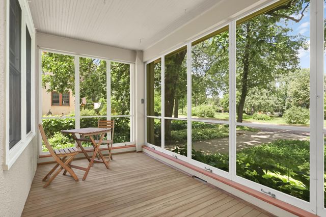 3015 E Minnehaha Parkway, Minneapolis, MN 55417