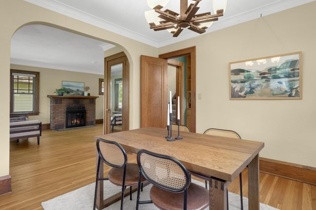 3015 E Minnehaha Parkway, Minneapolis, MN 55417